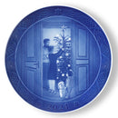 Royal Copenhagen Christmas Plate 2024 - Christmas Anticipation