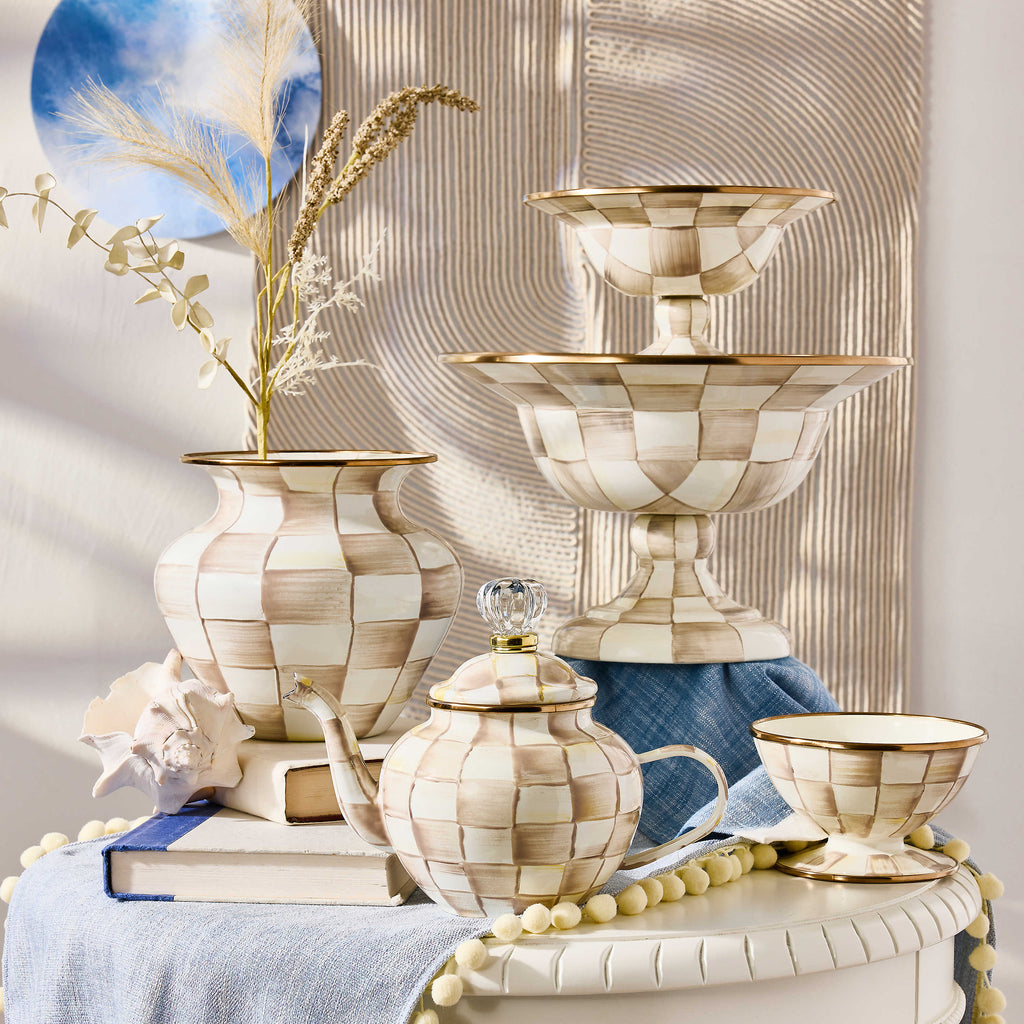 MACKENZiE-CHiLDS Mackenzie ドレス形　花瓶 MacKenzie-Childs Mocha Check Large Vase – SinclairsCollectables