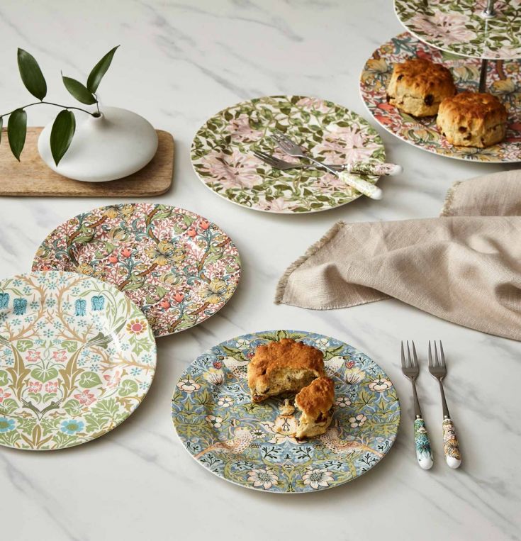 Lot De 4 Assiettes à Dessert Spode Morris & Co - 23 Cm - Motifs Fruits Et Fleurs - Fabriqué En Angleterre