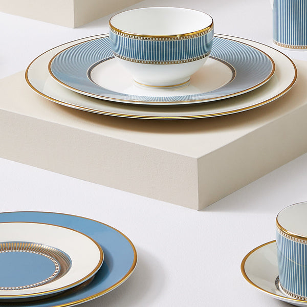 Wedgwood Helia – SinclairsCollectables