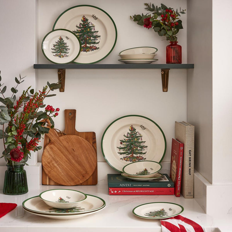 Spode Christmas Tree 12 Piece Set - 4 x 27cm Dinner Plates, 20cm Salad Plates, 15cm Cereal Bowls